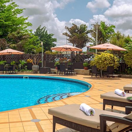 Oak Plaza Hotels East Airport Accra Buitenkant foto